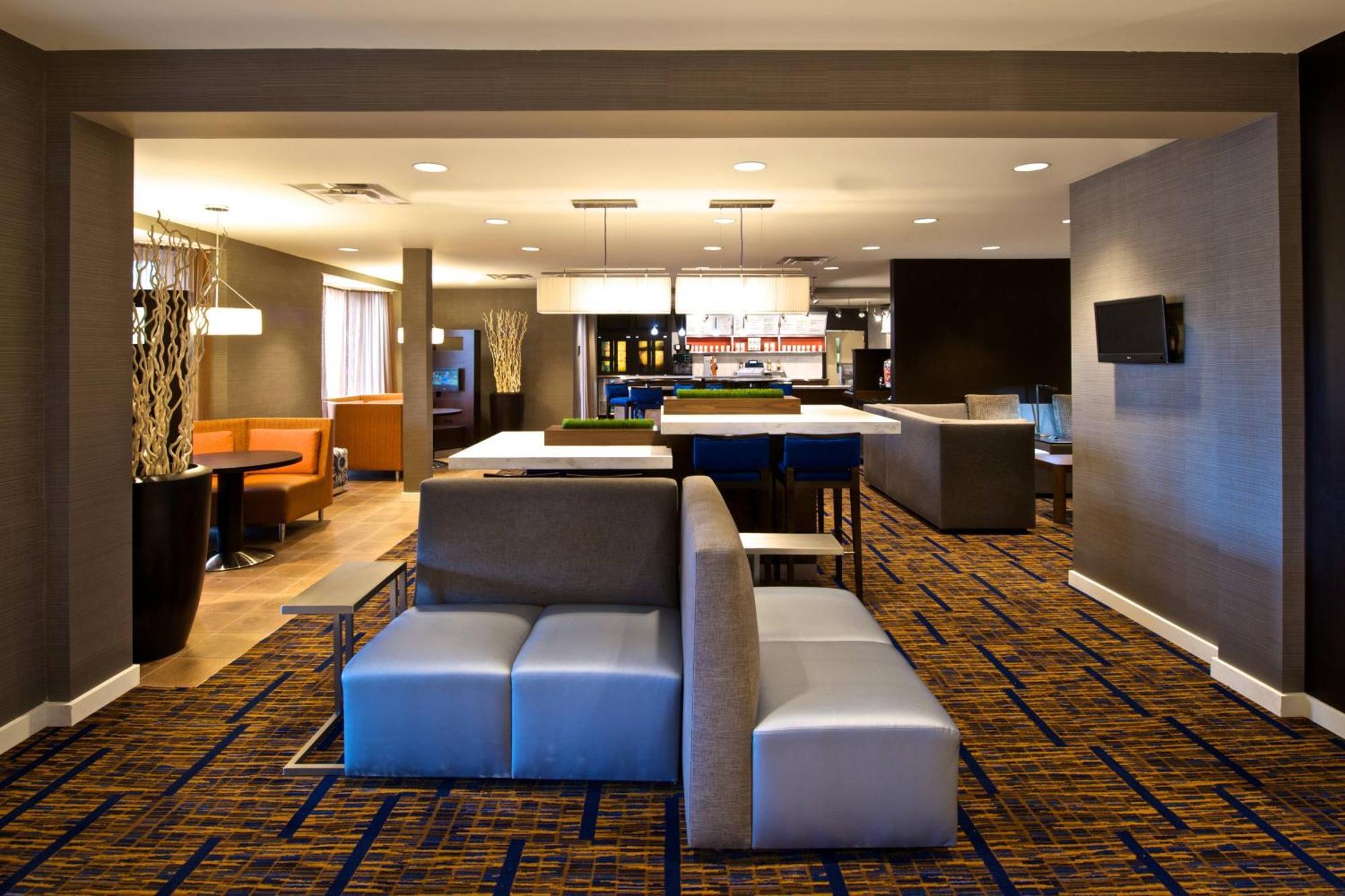 Country Inn & Suites By Radisson, Columbus-Edinburgh Eksteriør bilde